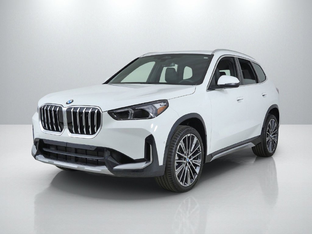 2026 BMW X1 28i