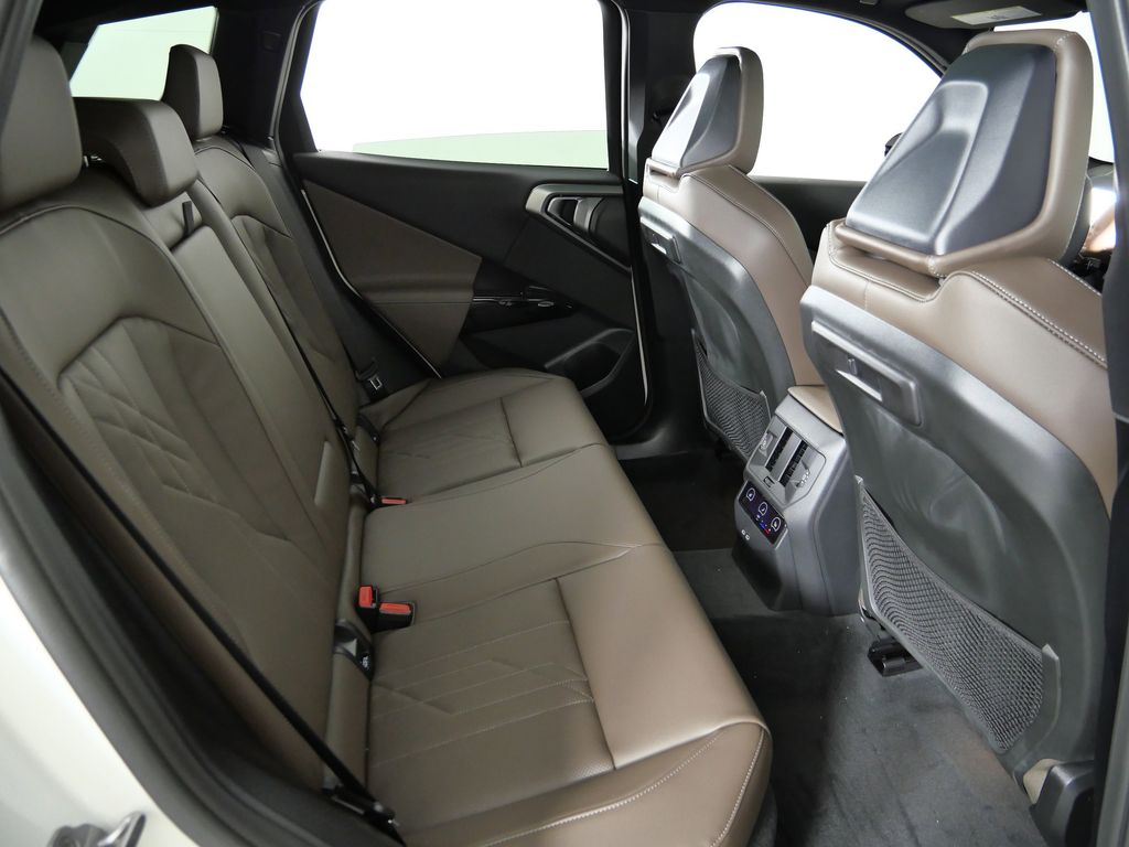 Thumbnail: 2026 BMW X3 - 26