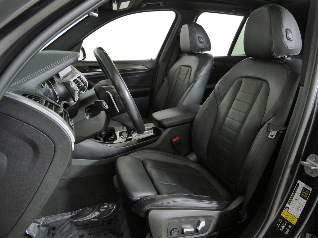 Thumbnail: 2018 BMW X3 - 35