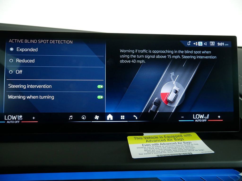 Thumbnail: 2025 BMW X3 - 45