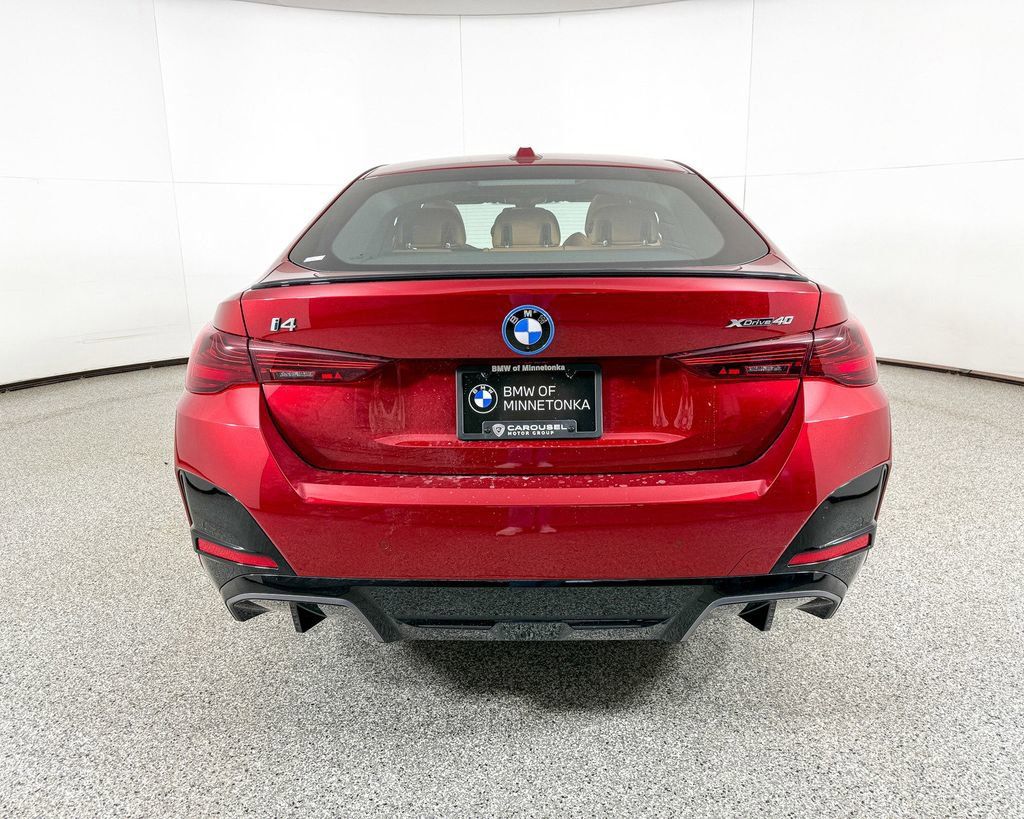 Thumbnail: 2025 BMW i4 - 14