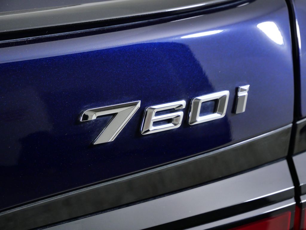 Thumbnail: 2023 BMW 7 Series - 15