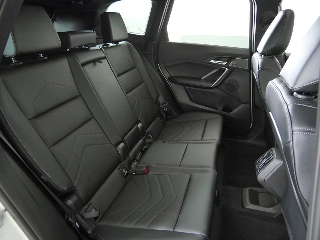 Thumbnail: 2026 BMW X1 - 25