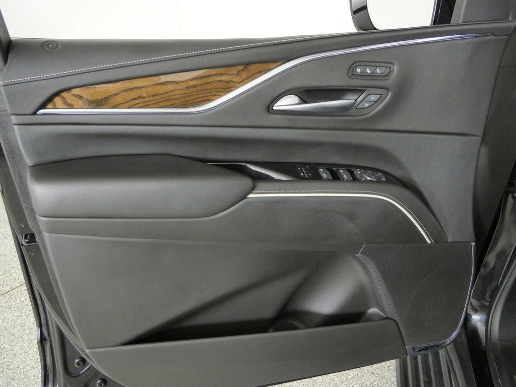 Thumbnail: 2024 Cadillac Escalade - 33