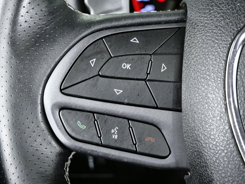 Thumbnail: 2022 Dodge Durango - 41