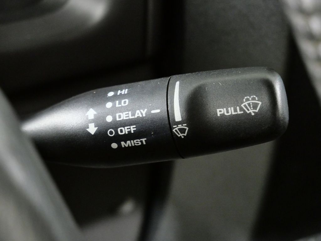 Thumbnail: 2001 Jeep Wrangler - 45