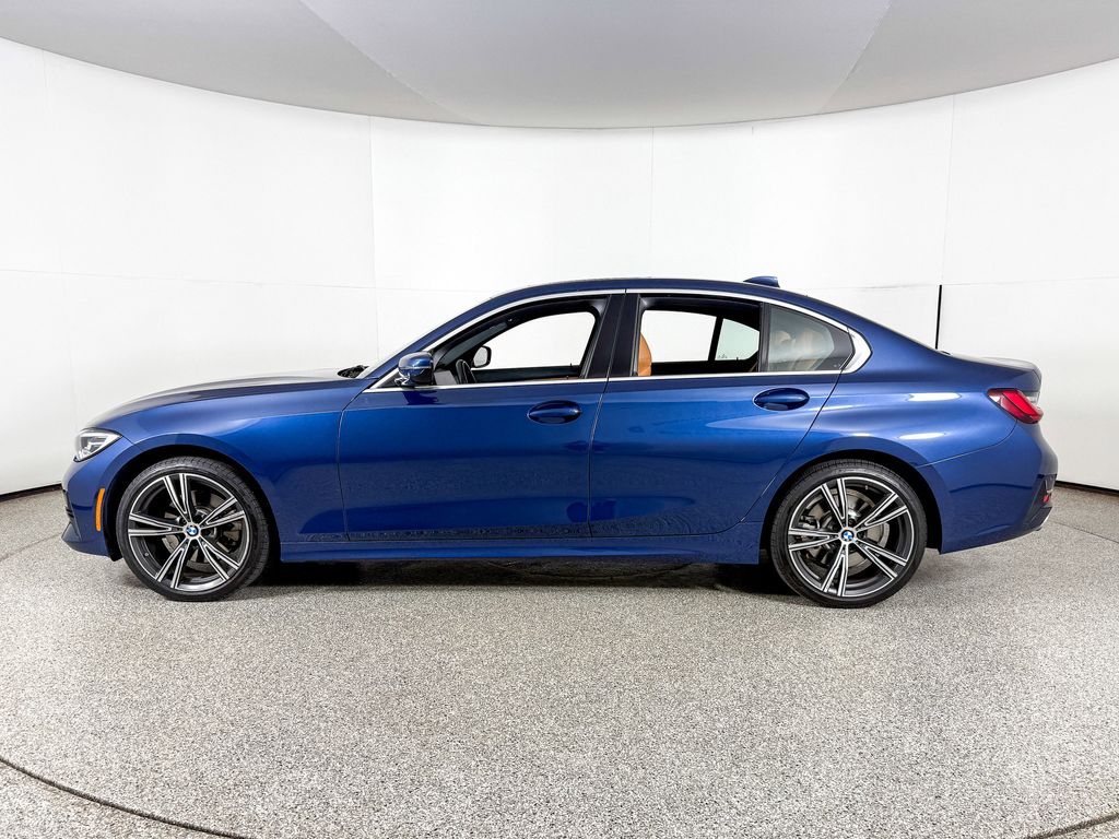 Thumbnail: 2022 BMW 3 Series - 6