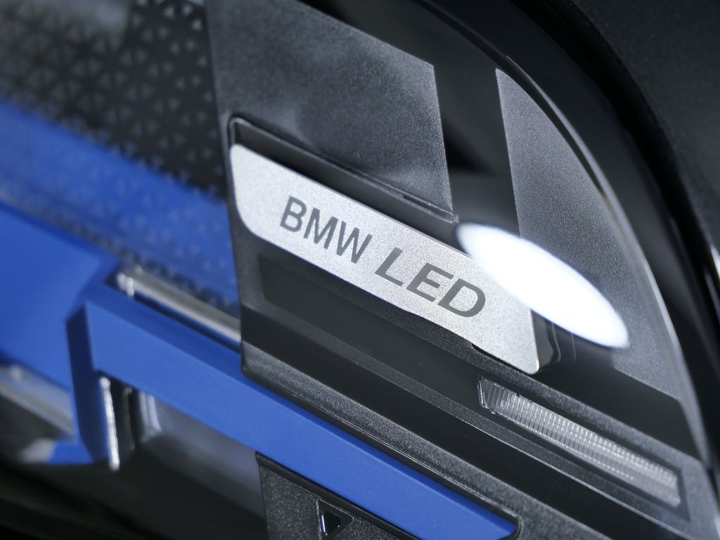 Thumbnail: 2026 BMW X5 - 4