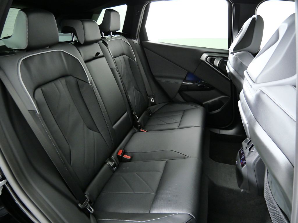 Thumbnail: 2026 BMW X3 - 27