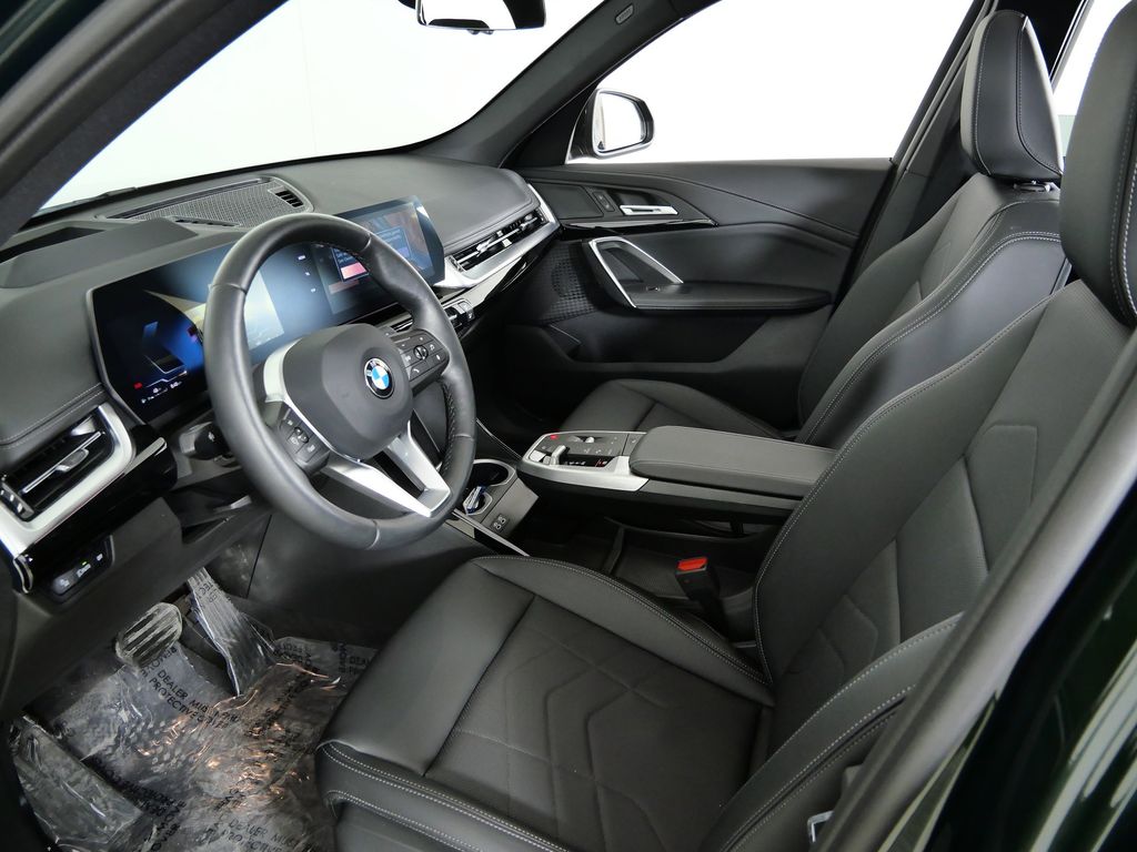 Thumbnail: 2025 BMW X1 - 37