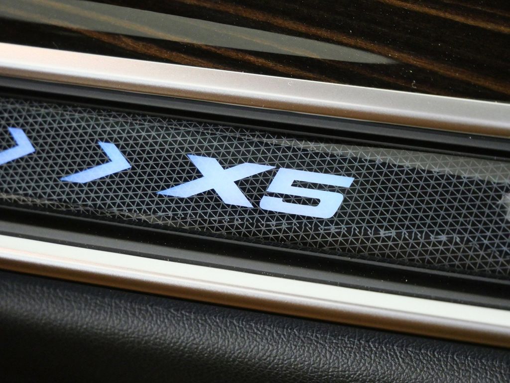 Thumbnail: 2026 BMW X5 - 24
