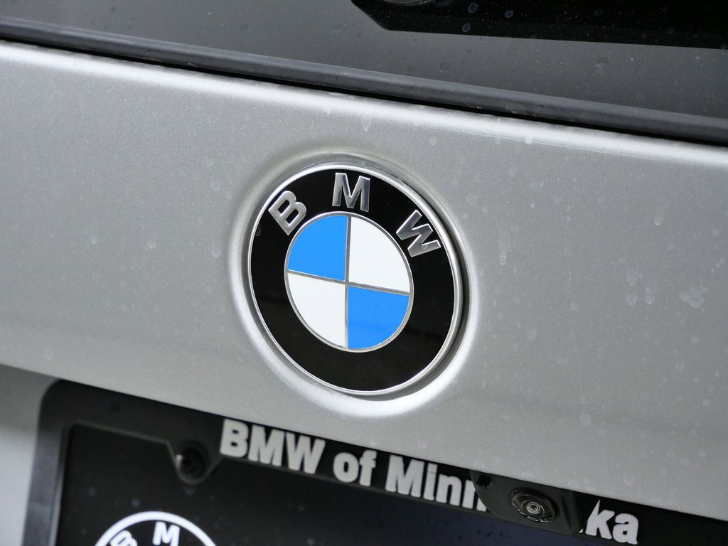 Thumbnail: 2026 BMW X1 - 11