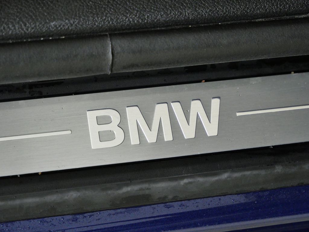 Thumbnail: 2023 BMW 3 Series - 28