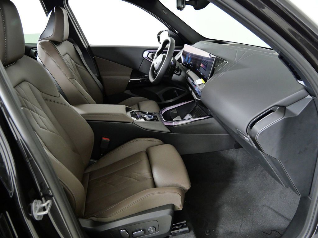 Thumbnail: 2026 BMW X3 - 19