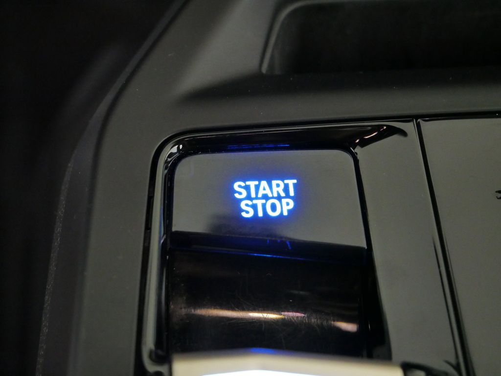 Thumbnail: 2023 BMW iX - 48