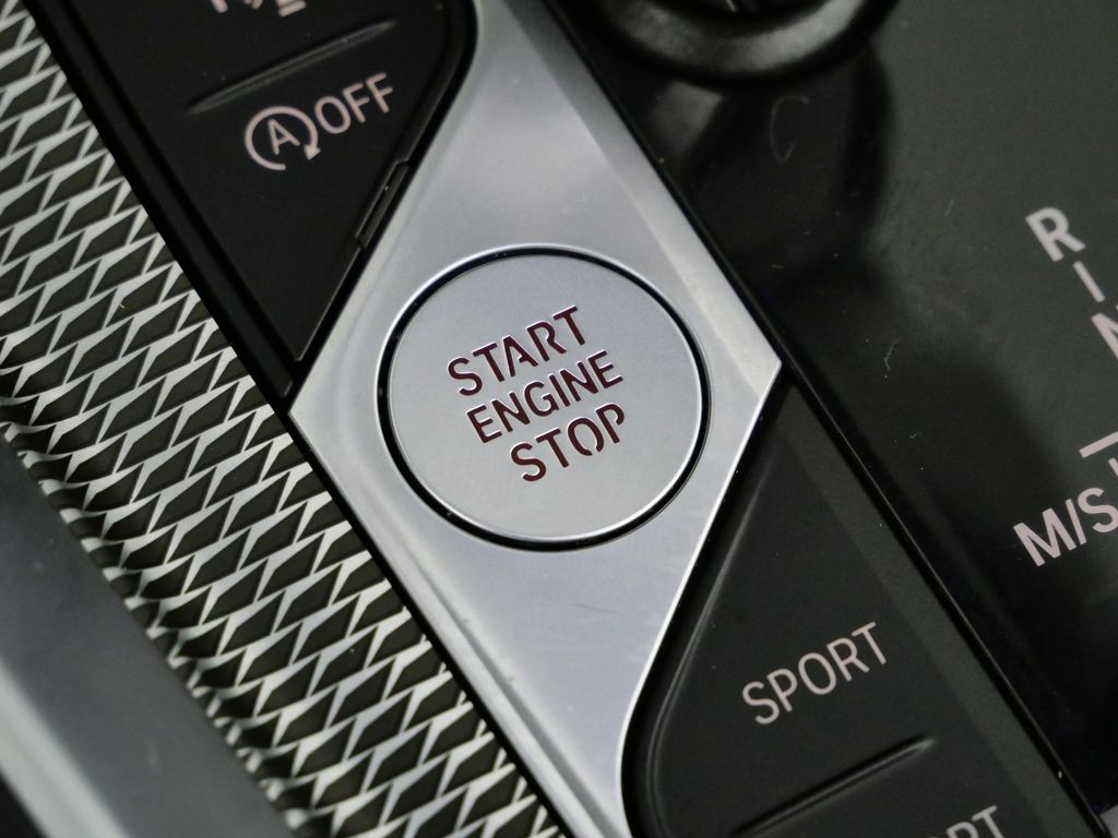 Thumbnail: 2025 BMW Z4 - 47