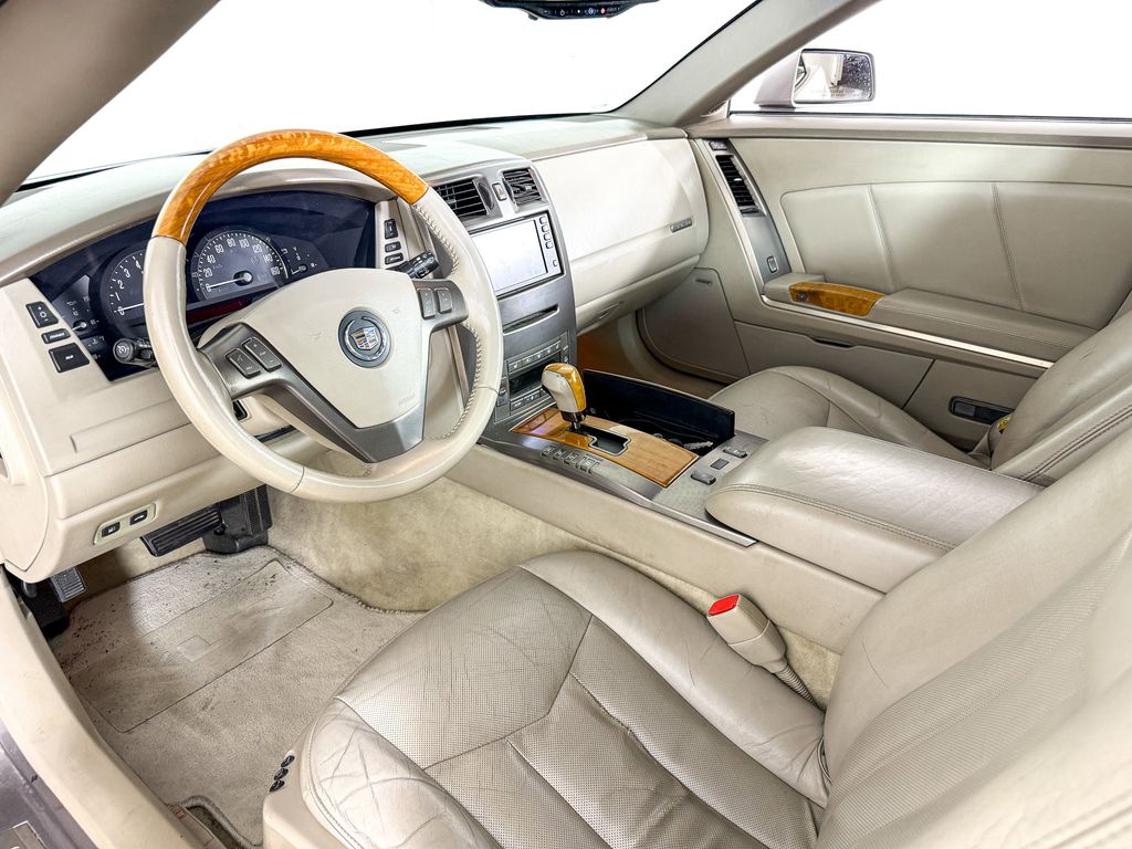 Thumbnail: 2004 Cadillac XLR - 9