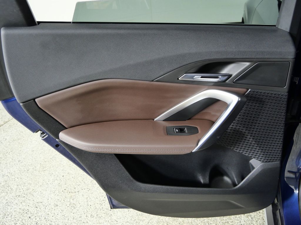 Thumbnail: 2025 BMW X1 - 33