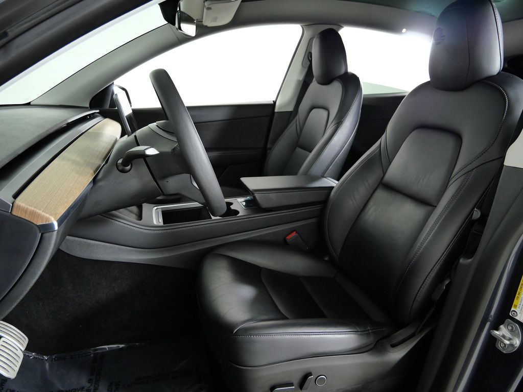 Thumbnail: 2022 Tesla Model Y - 36