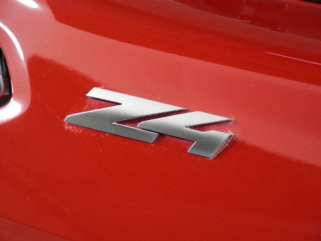 Thumbnail: 2025 BMW Z4 - 16