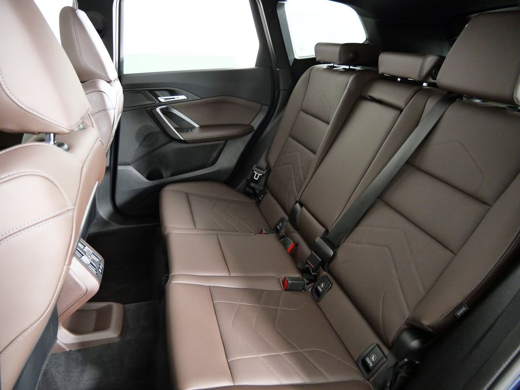 Thumbnail: 2025 BMW X1 - 35