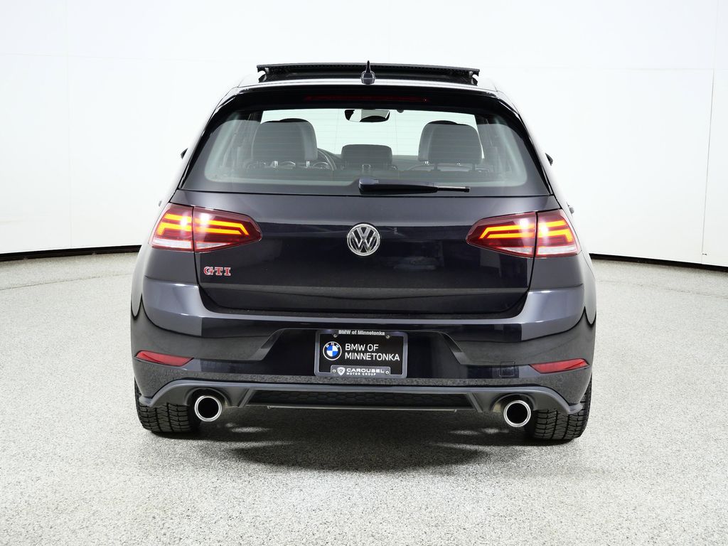 Thumbnail: 2021 Volkswagen Golf - 11