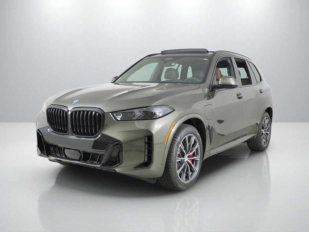 Thumbnail: 2026 BMW X5 - 1