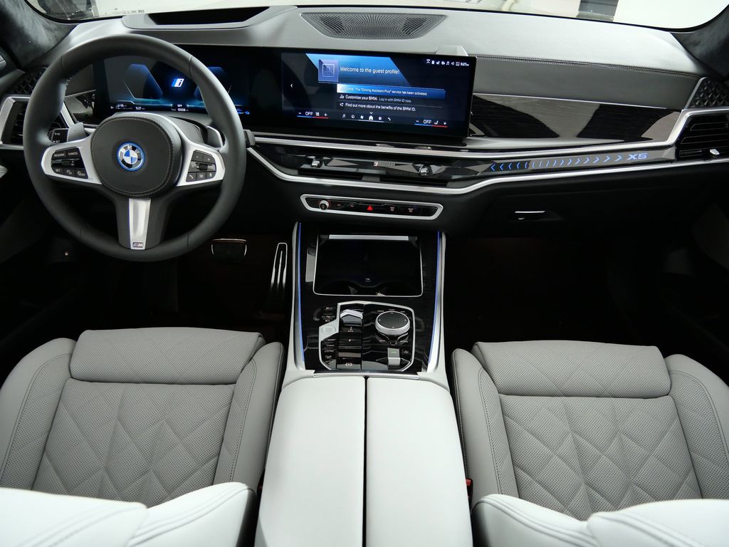 Thumbnail: 2026 BMW X5 - 5