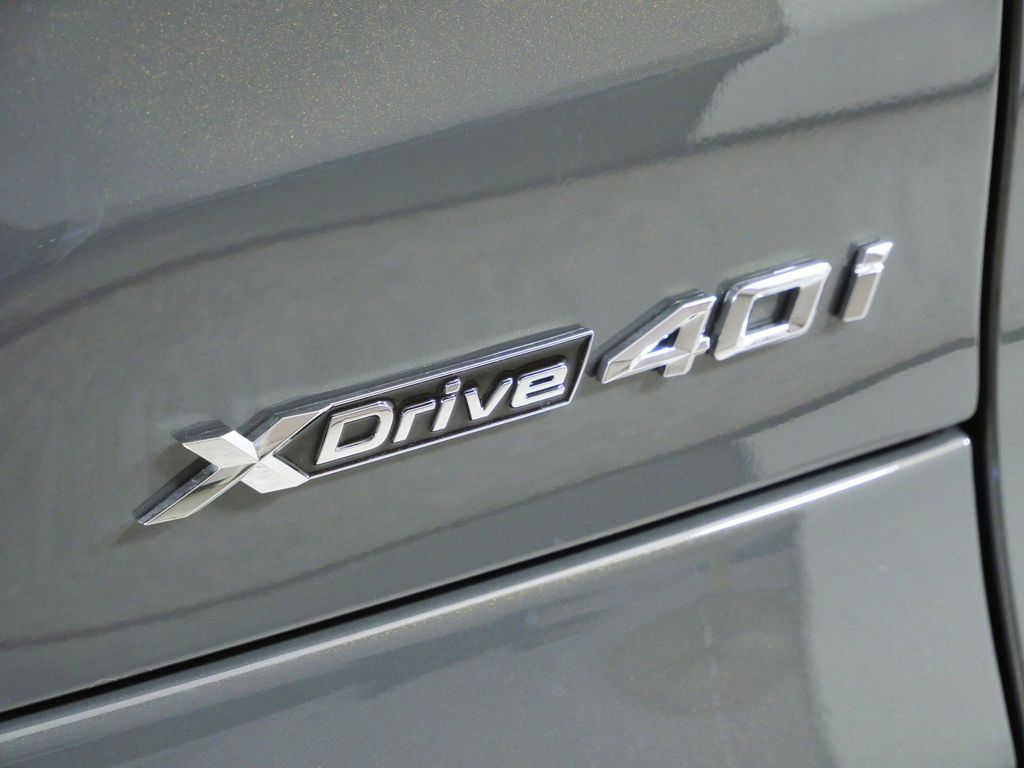 Thumbnail: 2026 BMW X5 - 12