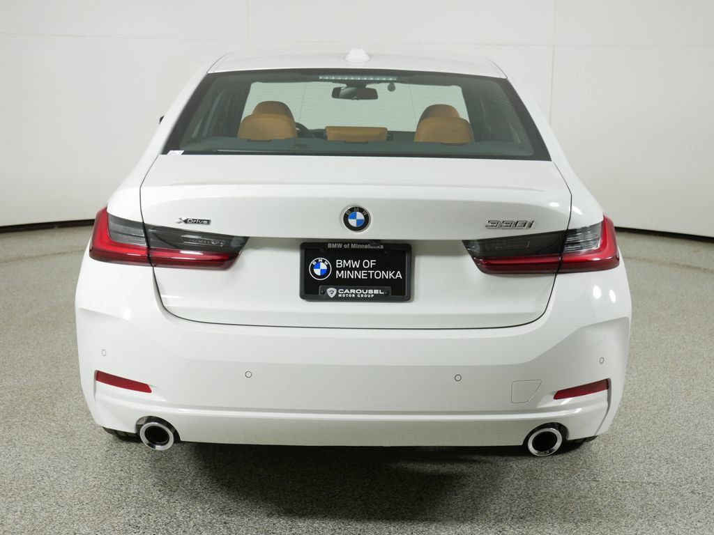 Thumbnail: 2025 BMW 3 Series - 11