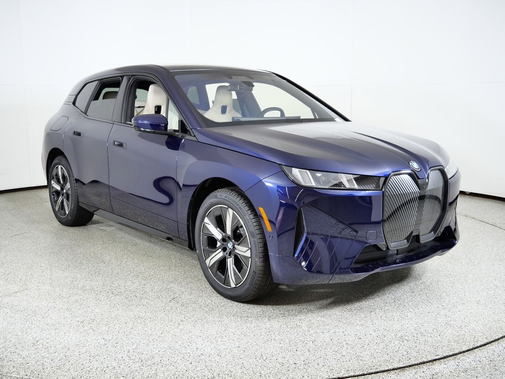 Thumbnail: 2026 BMW iX - 7