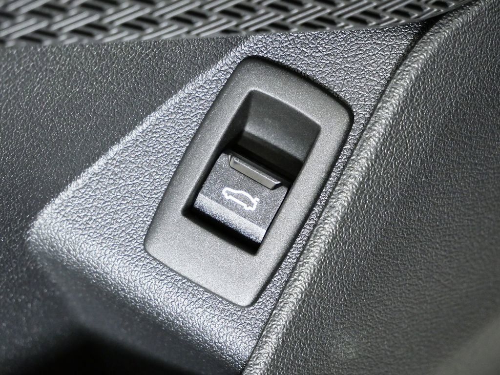 Thumbnail: 2026 BMW X1 - 37