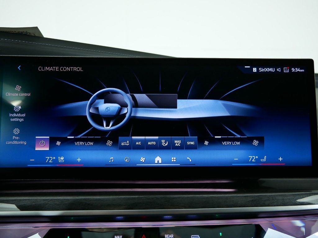 Thumbnail: 2024 BMW i7 - 39