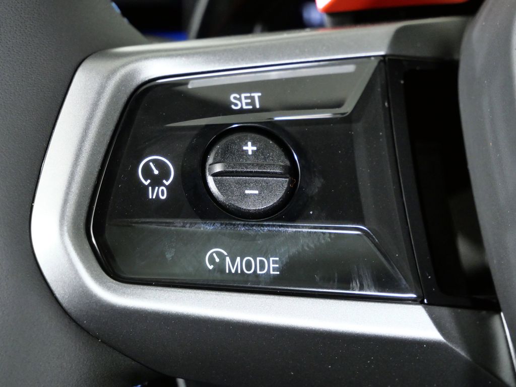 Thumbnail: 2026 BMW M5 - 41