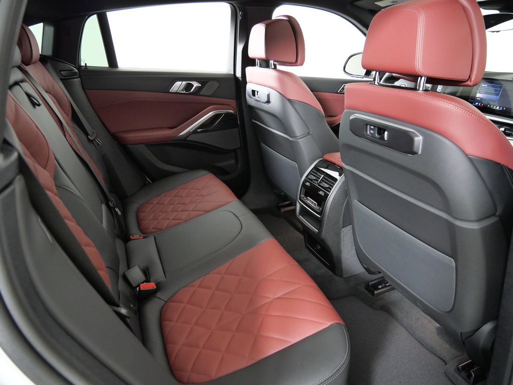 Thumbnail: 2026 BMW X6 - 26