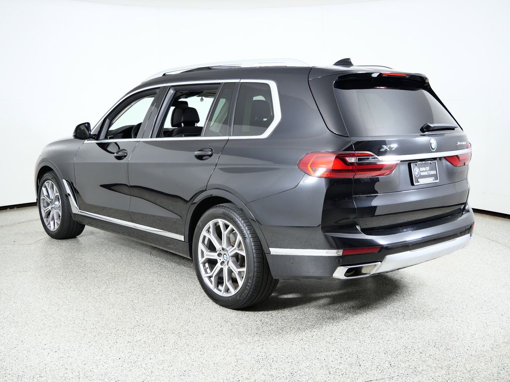 Thumbnail: 2020 BMW X7 - 15