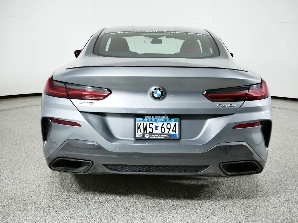 Thumbnail: 2024 BMW 8 Series - 11