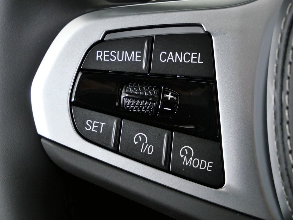 Thumbnail: 2026 BMW X5 - 41