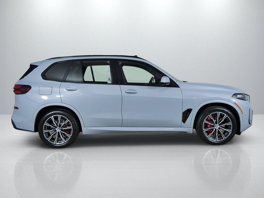 Thumbnail: 2026 BMW X5 - 8