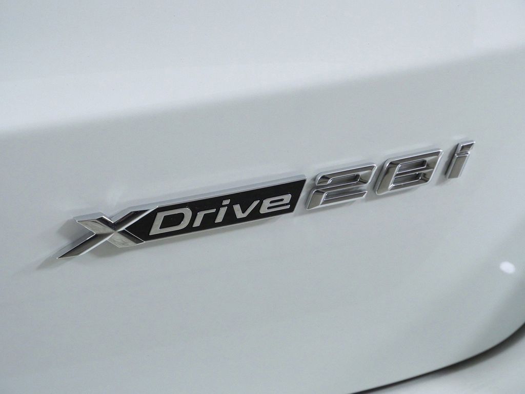 Thumbnail: 2026 BMW X1 - 12