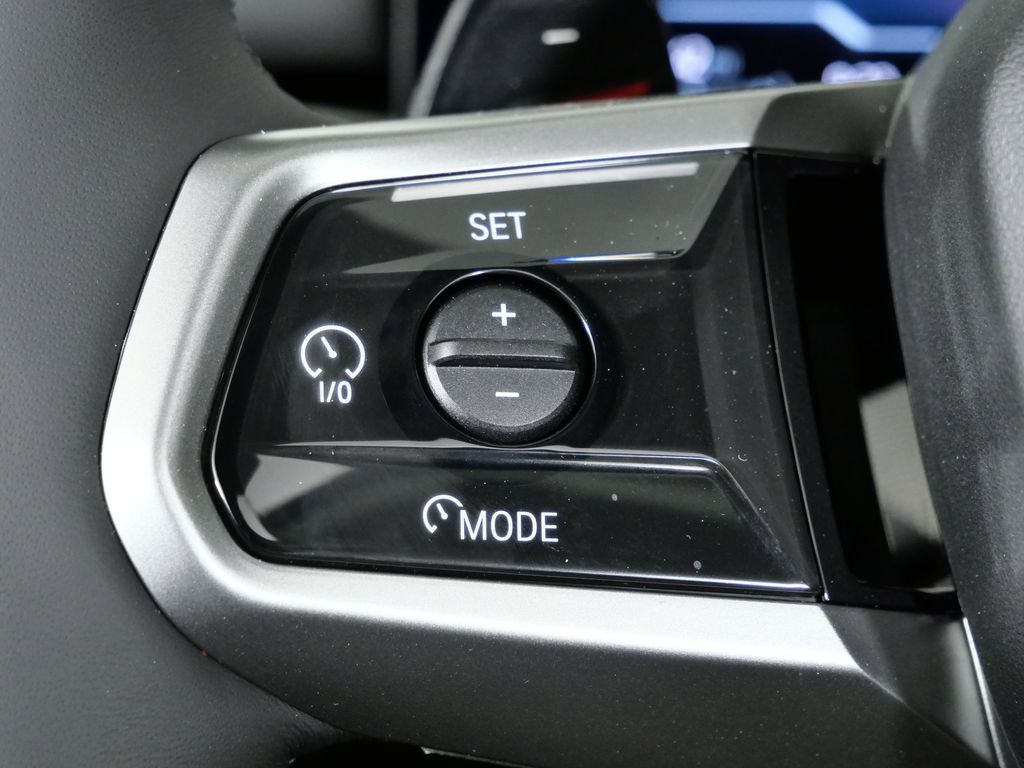 Thumbnail: 2026 BMW 5 Series - 38