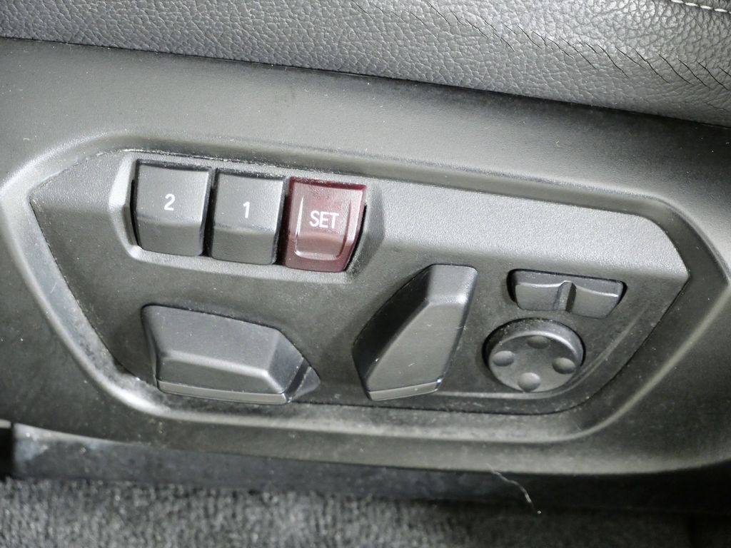 Thumbnail: 2017 BMW X4 - 38