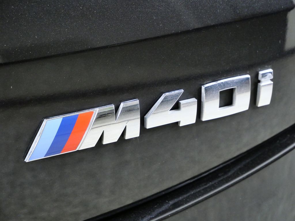 Thumbnail: 2025 BMW X4 - 15