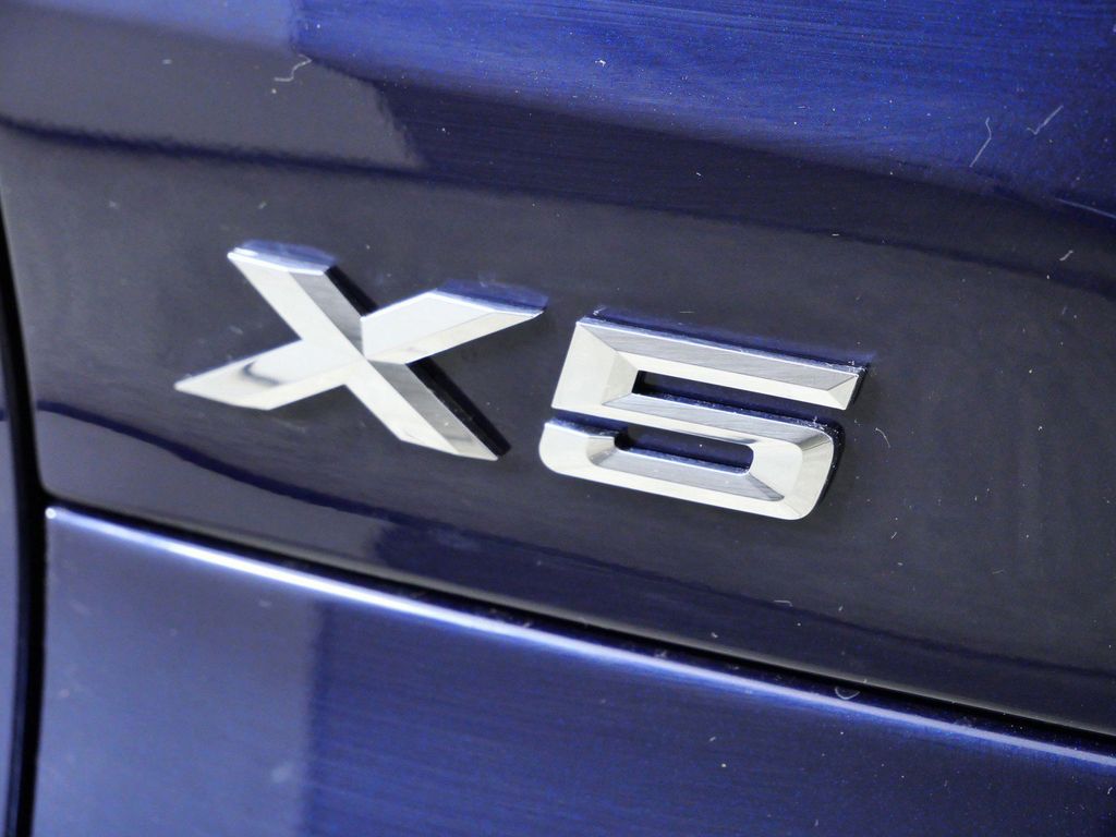 Thumbnail: 2026 BMW X5 - 14