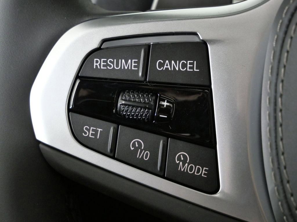 Thumbnail: 2026 BMW X5 - 42