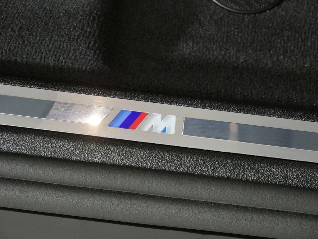 Thumbnail: 2026 BMW X5 - 23
