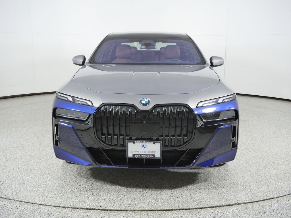 Thumbnail: 2023 BMW 7 Series - 3