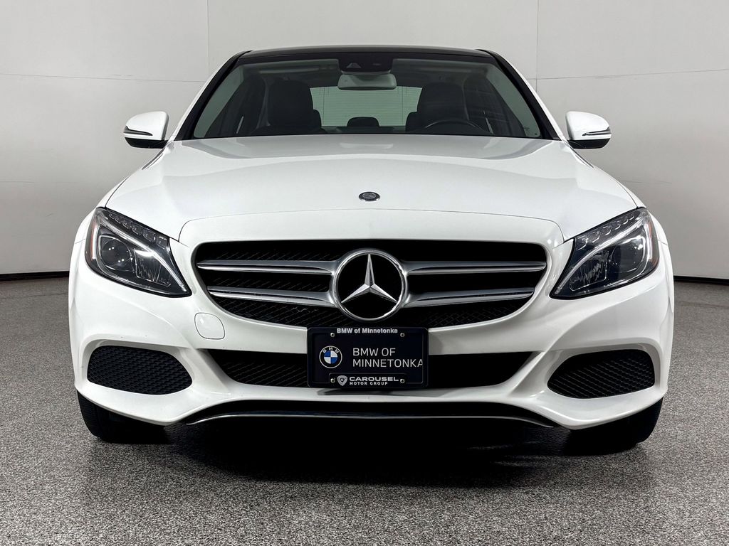 Thumbnail: 2016 Mercedes-Benz C-Class - 3