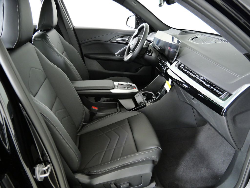 Thumbnail: 2026 BMW X2 - 21