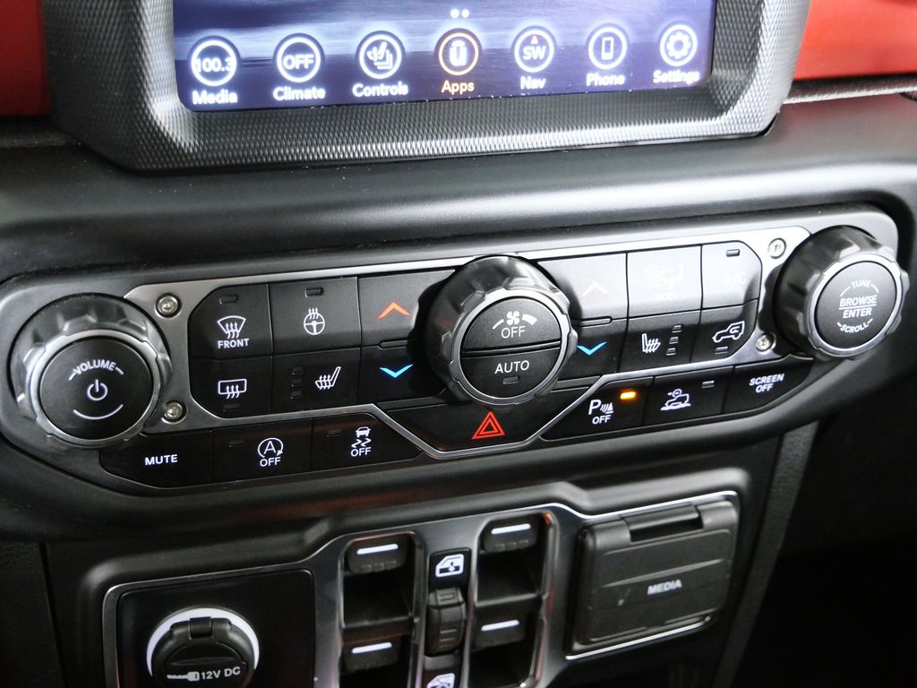 Thumbnail: 2023 Jeep Wrangler - 43